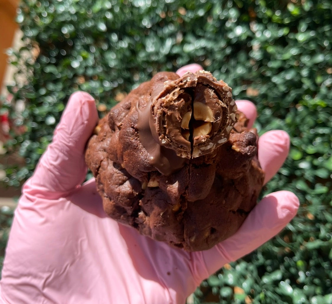 Ferrero Chocolate Chunk Cookie (Gourmet NY Style)