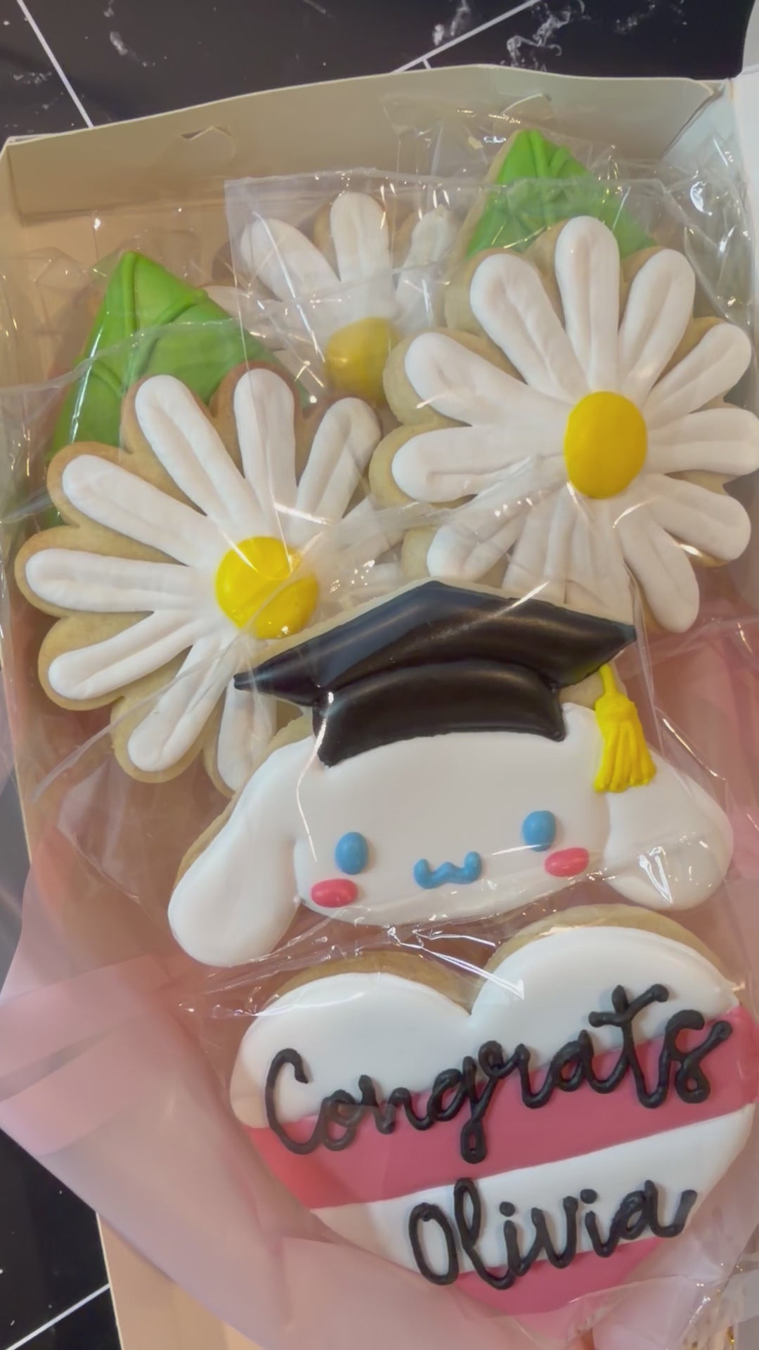 Cinnamoroll Graduation Cookie Bouquet